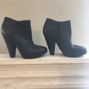 Guess Boots